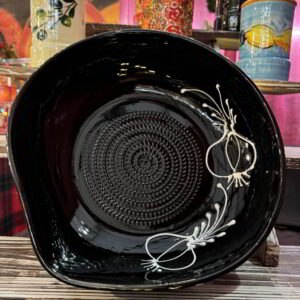 Black Garlic Grater Bowl