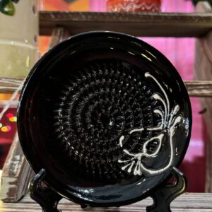 Black Garlic Grater Plate